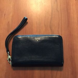 Fossil wristlet